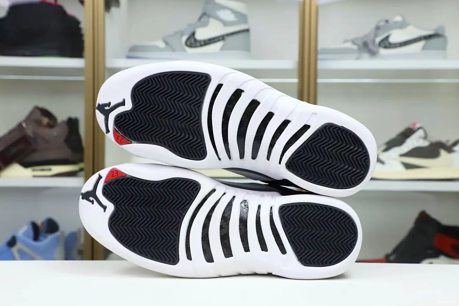 Kimikick AIR 2022 JORDAN PLAYOFFS RETRO 12 0518